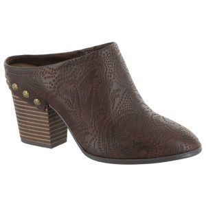 easy street women's shiloh mule